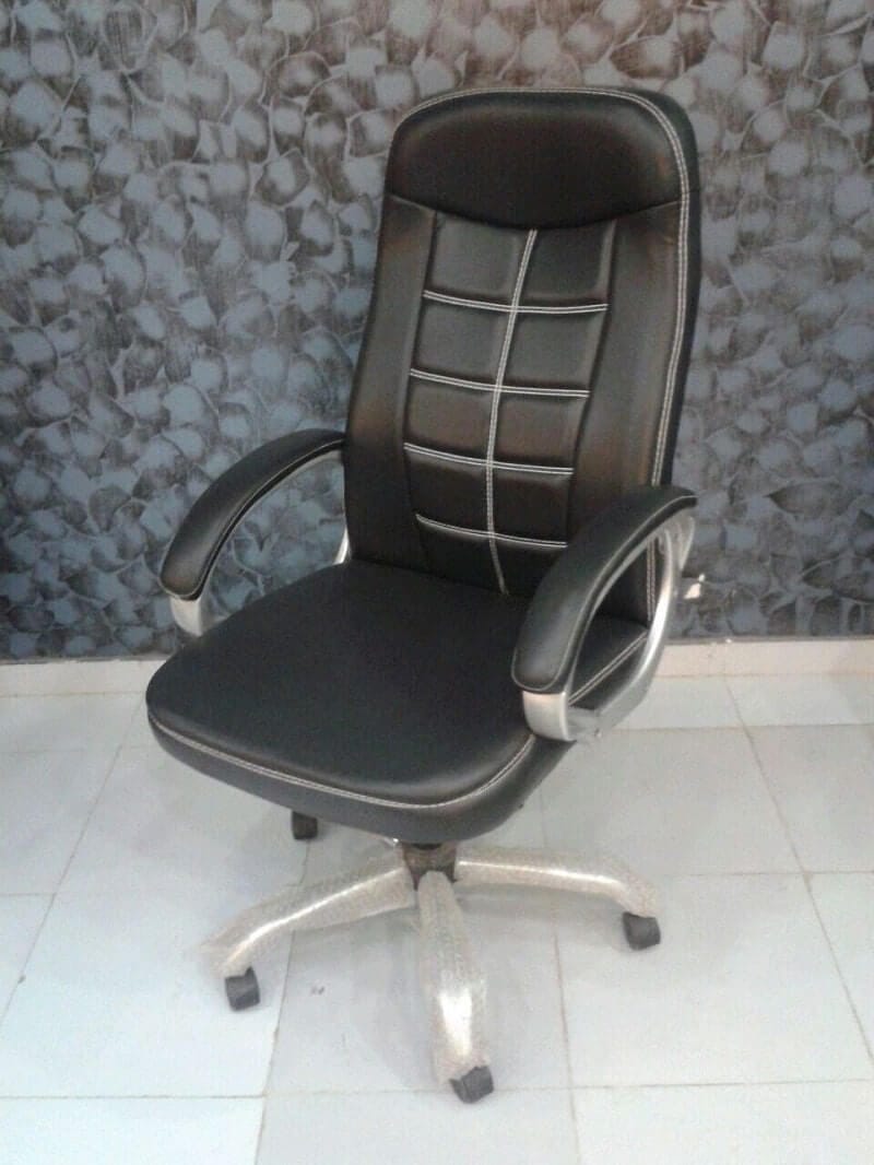 ZEBRA – REVOLVING CHAIR, product view 1